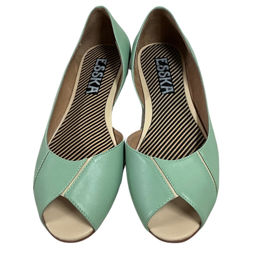 Esska Mint Leather Open Toe Flat, New in Box